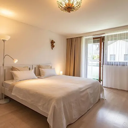 Ferienhaus Almrose Holiday home *