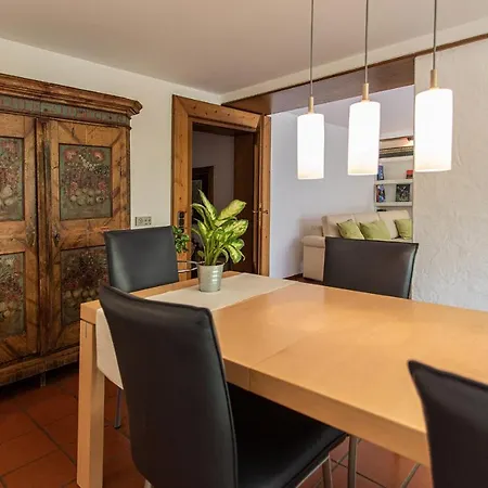 Ferienhaus Almrose אינסברוק