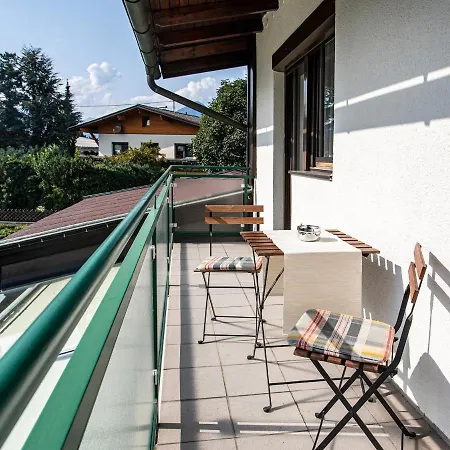 Ferienhaus Almrose بيت للعطل إنسبروك